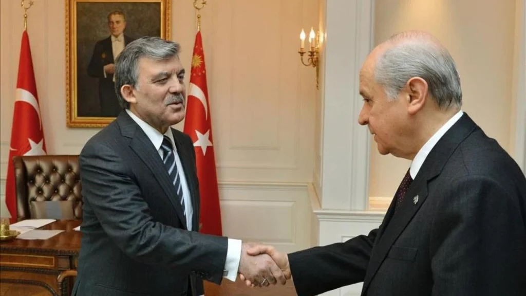 Abdullah Gül'den Bahçeli'ye Tam Destek