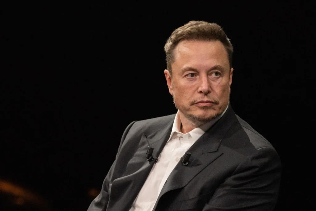 Elon Musk, Aşırı Sağa Verdiği Destek Nedeniyle Tepkilerin Odağında